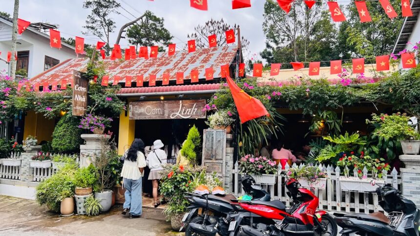 Review quán cơm Linh Đà Lạt – Cơm vị quê ở phố du lịch