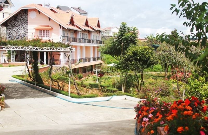 biet thu hoa hong da lat 2