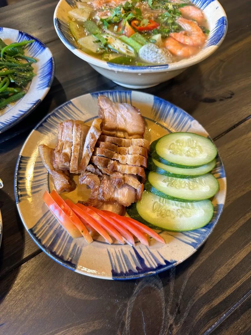 Cơm Củi Đà Lạt có gì đặc biệt? Review chận thực nhất Cơm Củi Đà Lạt