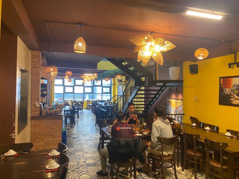 Cơm Niêu Đèn Lồng Đà Lạt: Hương vị cơm niêu và giá cả Cơm Niêu Đèn Lồng