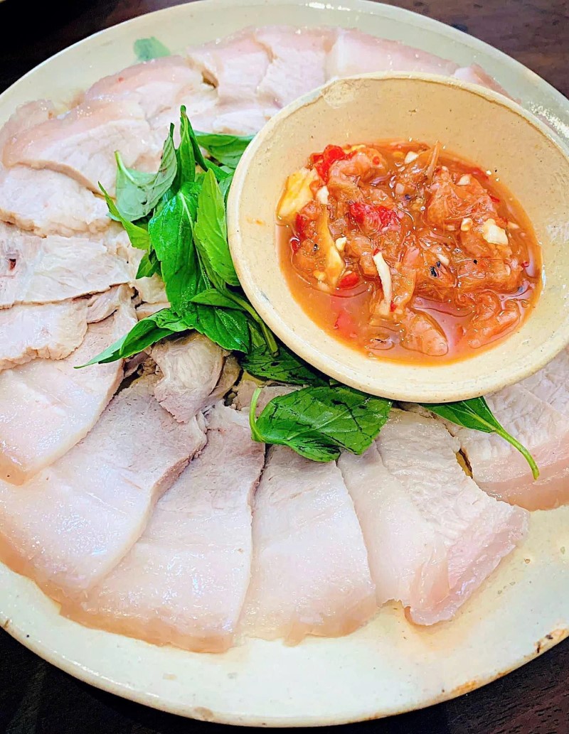 Cơm niêu Hương Việt