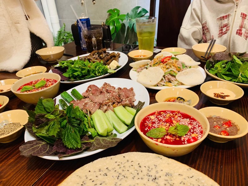 Cơm Niêu Vị Quê