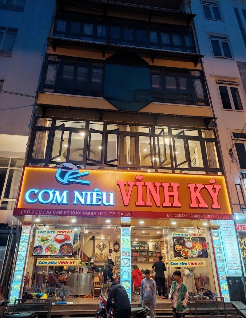 Cơm Niêu Vĩnh Ký