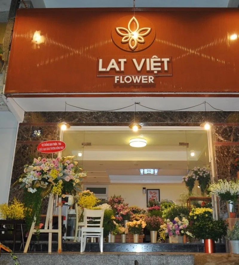 Lat Việt Flower Shop