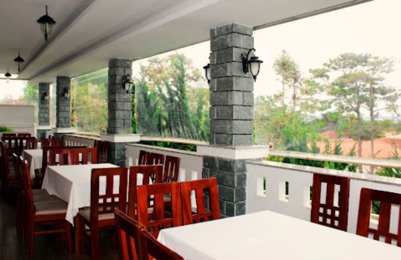 nha hang cho khach doan o da lat 3