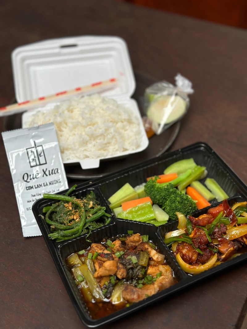 Quán Cơm Quê Xưa