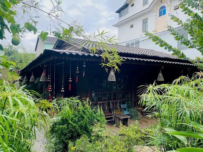 quán Sen Đà Lạt