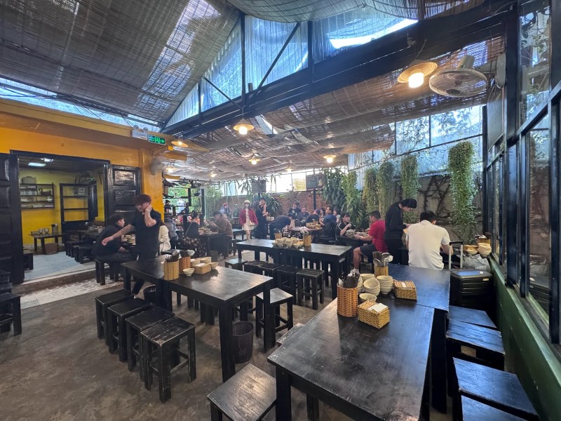 Tiệm Cơm Hồi Nớ có ngon không? Review chi tiết cho người mới Tiệm Cơm Hồi Nớ