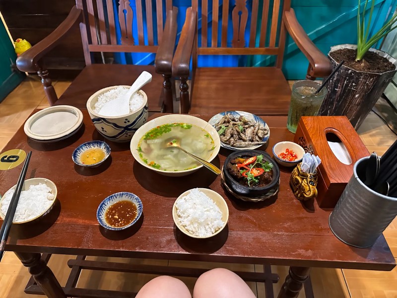 Tiệm Cơm Út Hiền Đà Lạt có gì đặc biệt? Review thực tế Tiệm Cơm Út Hiền